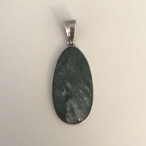 Seraphinite pendant set in sterling silver